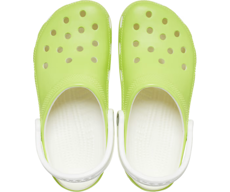 Crocs Classic Glow in the Dark Clog Kids in Limeade-2